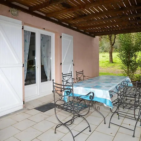 1 Bedroom In Semesterbostad *