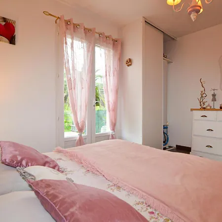 1 Bedroom In Holiday home