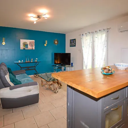 Holiday home 1 Bedroom In Vignale